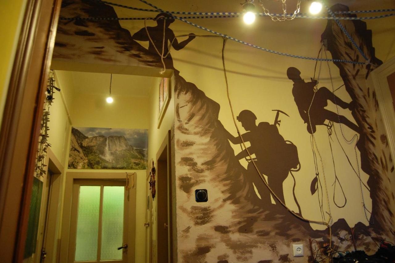 Hostel Drive Львів Екстер'єр фото