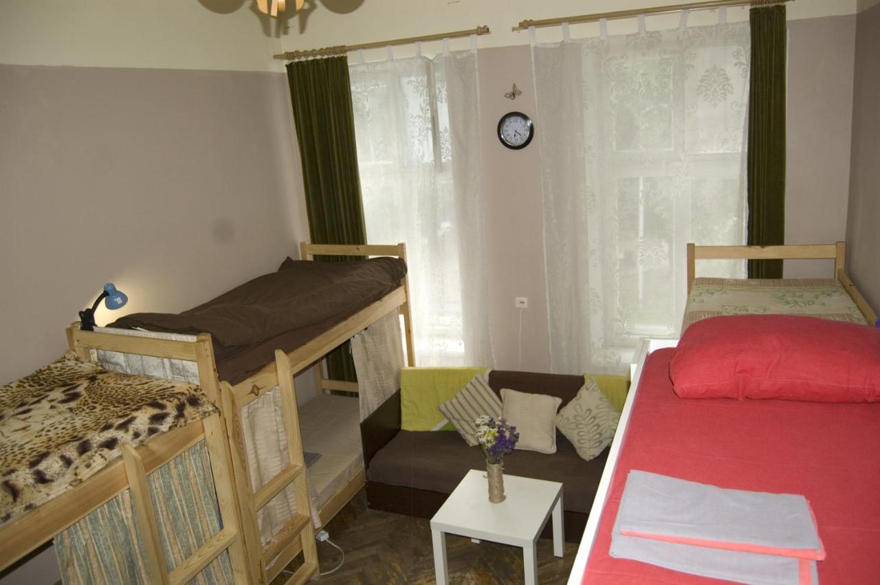 Hostel Drive Львів Екстер'єр фото
